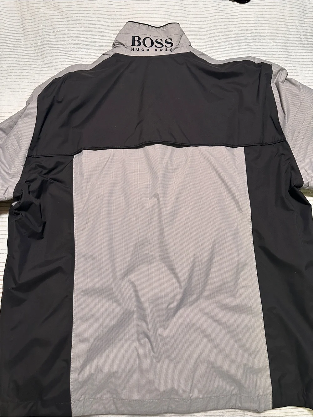 Hugo Boss Two-Tone Gray and Black Windbreaker